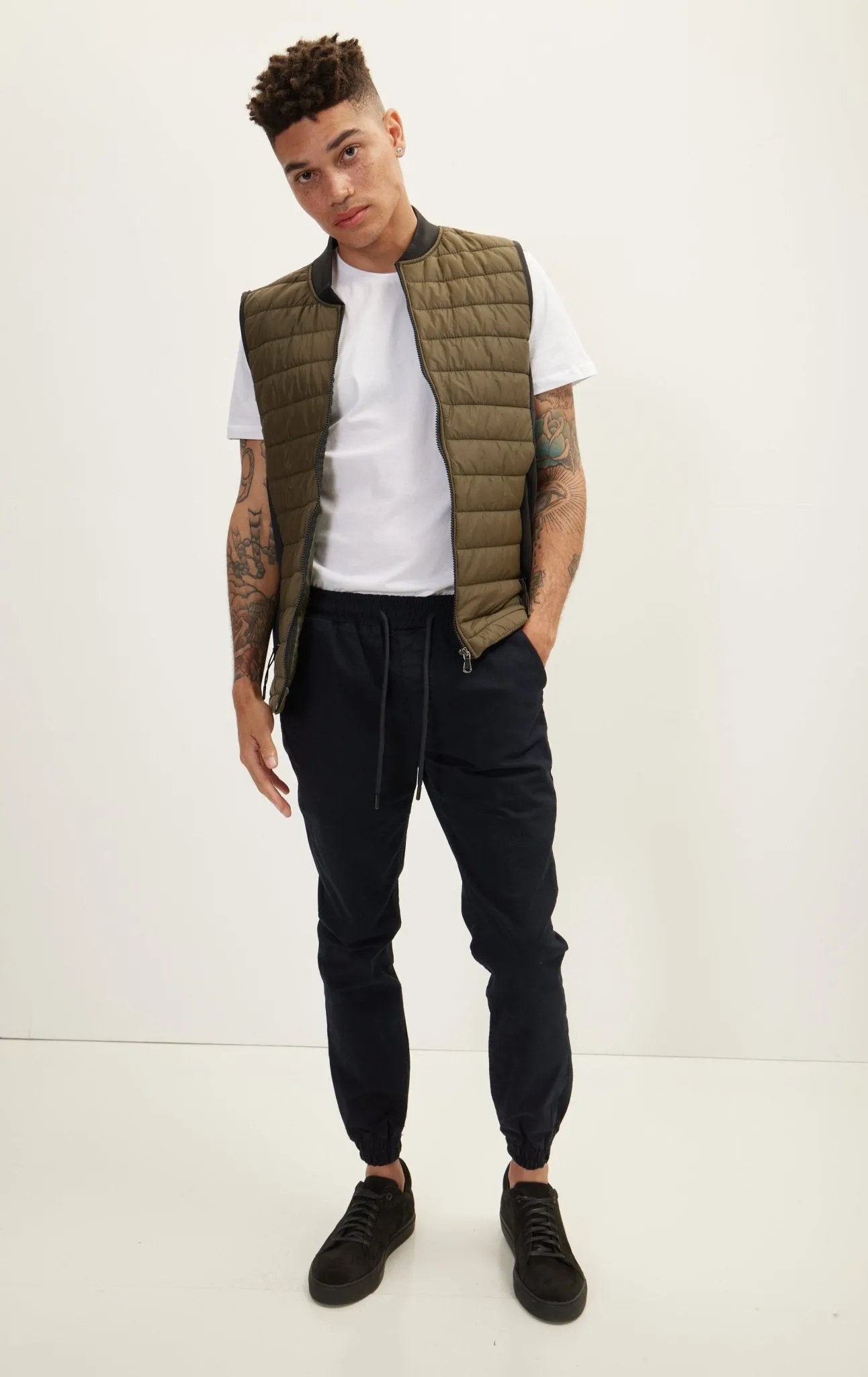 Lightweight Puffer Vest - Khaki