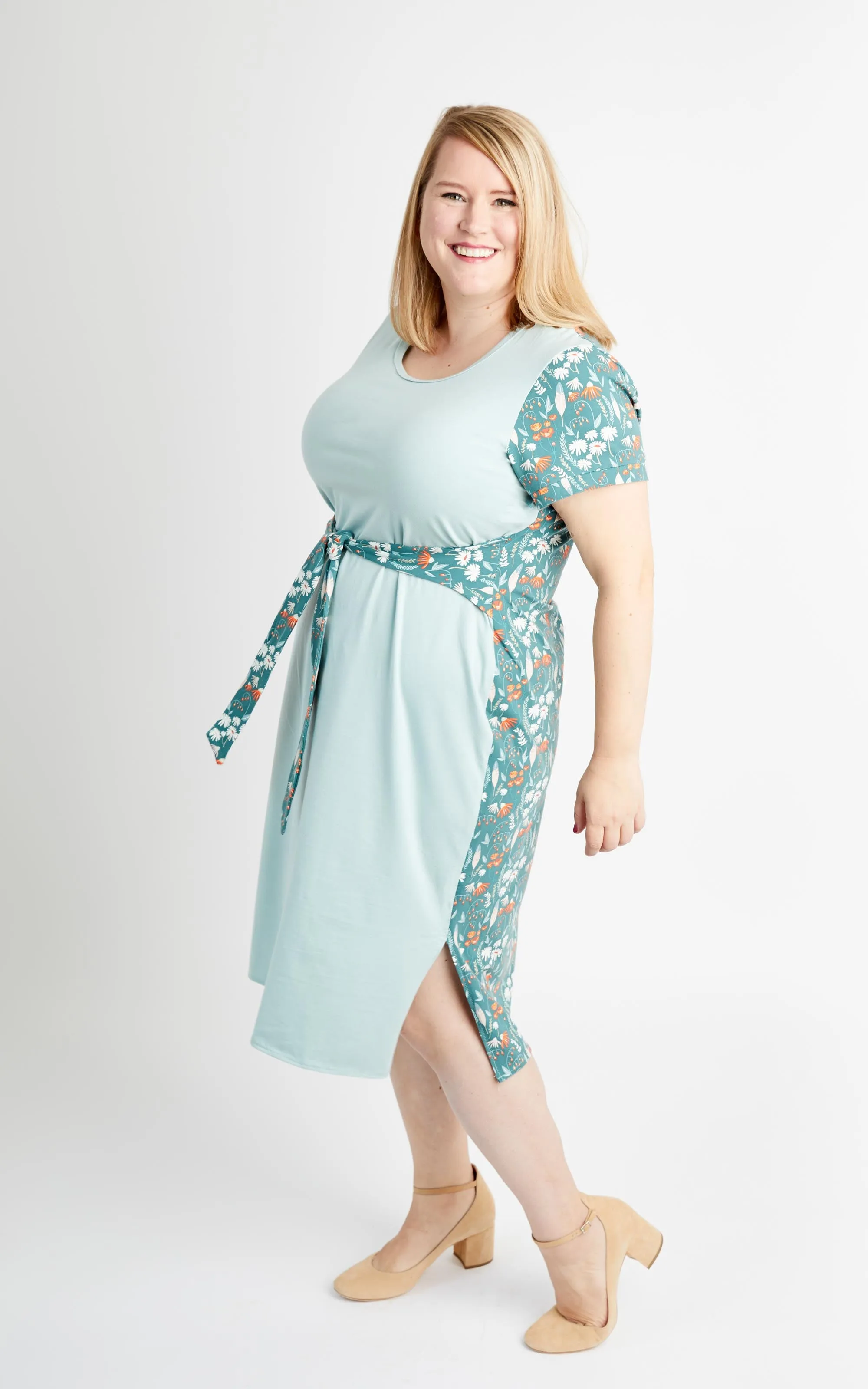 Pembroke Dress & Tunic 12-28 printed pattern: Wholesale