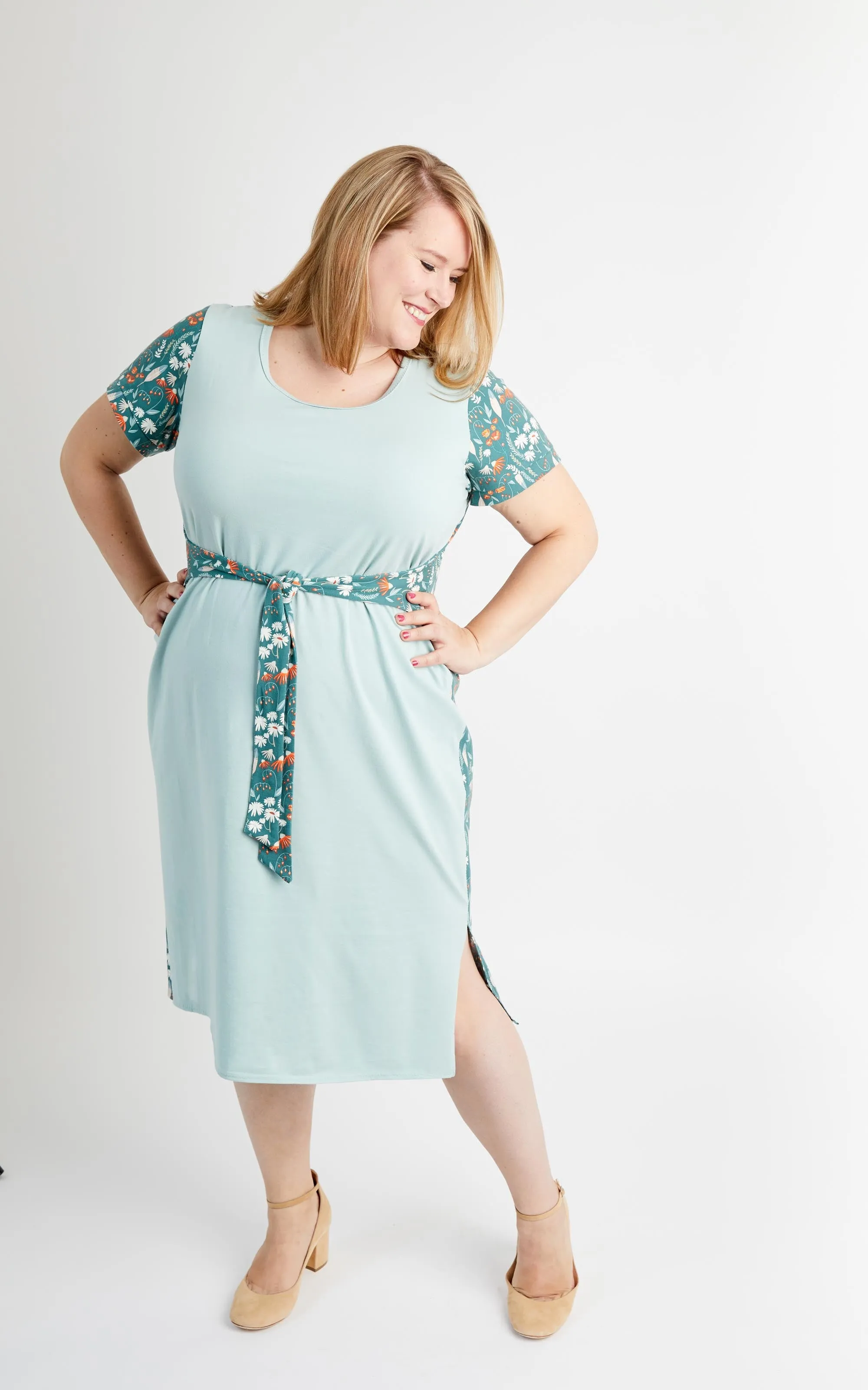 Pembroke Dress & Tunic 12-28 printed pattern: Wholesale